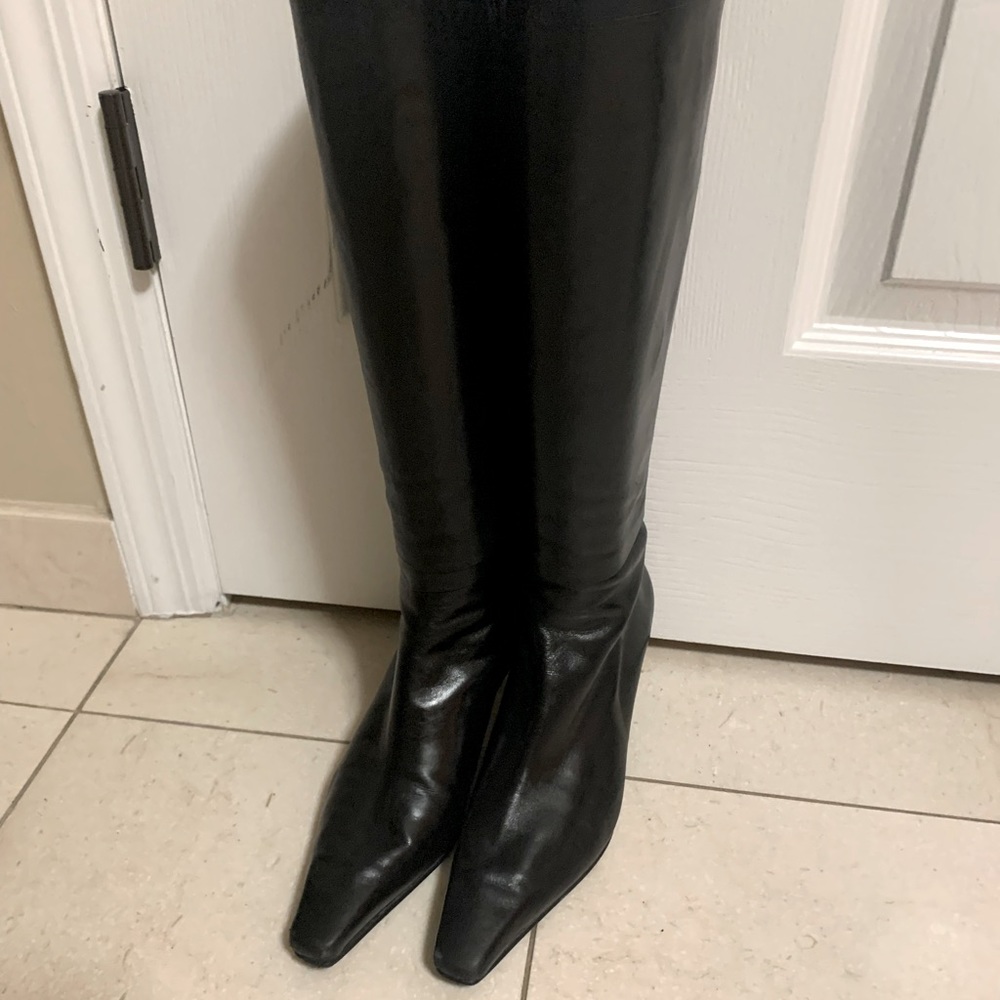 Black Boots